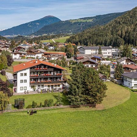 Hotel Eschenhof & Apartments Fulpmes Exterior foto